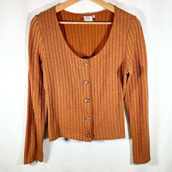 Good Luck Gem Ribbed Button Down Crop Top - Picture 1 of 10